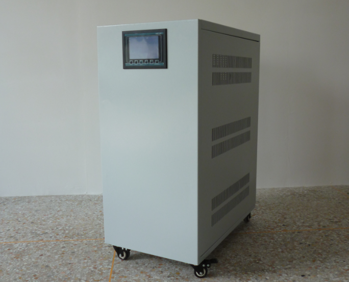 微機控制交流穩壓器（穩壓電源）