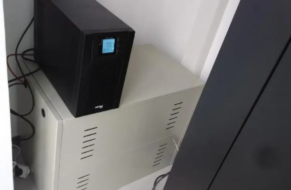 ups電源的保護(hù)功能