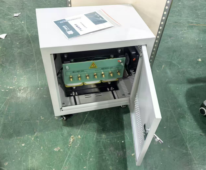 醫(yī)用隔離變壓器 醫(yī)用隔離變壓器